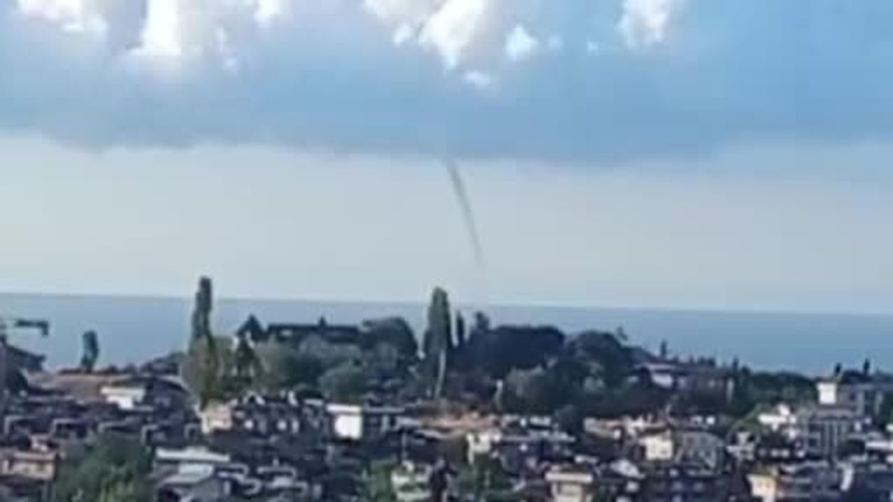İstanbul'da hortum böyle görüntülendi