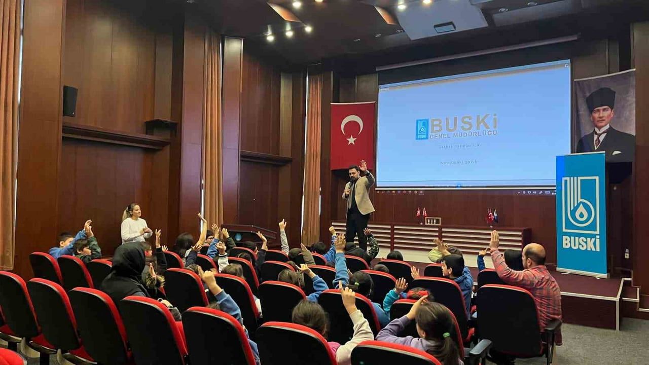 BURSA BÜYÜKŞEHİR BELEDİYESİ, UFAK YAŞTA SU BİLİNCİ OLUŞTURMAK, SUYUN SINIRLI BİR KAYNAK OLDUĞUNU...