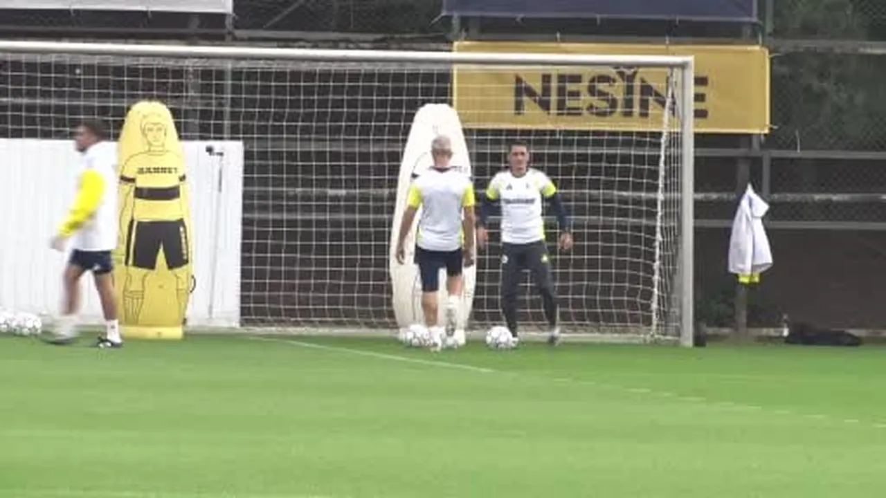Fenerbahçe, UEFA Şampiyonlar Ligi 2. haftasında deplasmanda İngiliz ekibi Aston Villa ile...