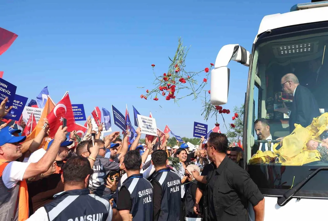 SAMSUN ŞEHİR HASTANESİ'NİN RESMİ AÇILIŞI VE GENÇLERLE BULUŞMA PROGRAMI İÇİN KENTE GELEN...