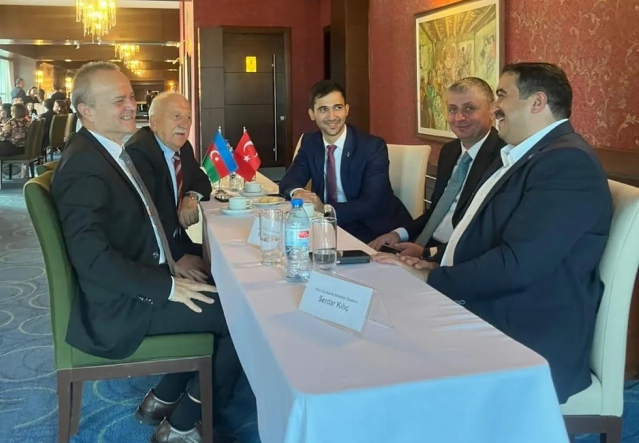 SARIKAMIŞ’IN KRİSTAL KARLARI BAKÜ’DE TANITILDI(KARS-İHA)