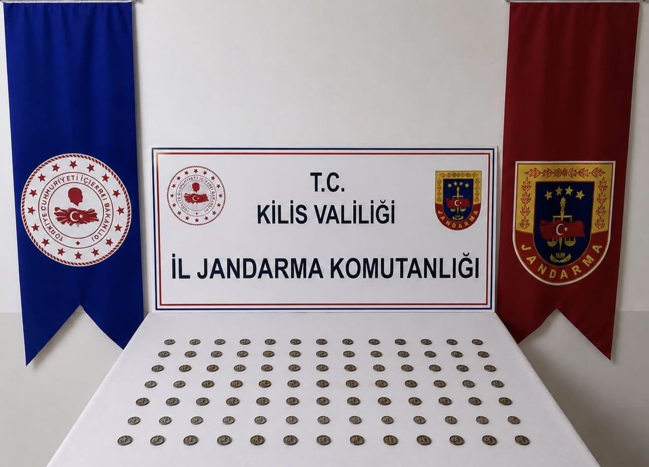 KİLİS'TE TİCARİ TAKSİDE 107 TARİHİ SİKKE ELE GEÇİRİLDİ