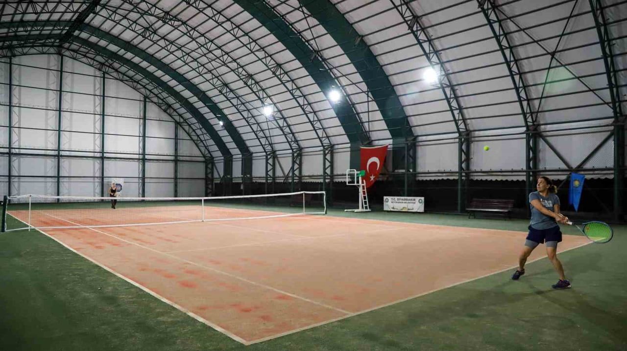 DİYARBAKIR BÜYÜKŞEHİR BELEDİYESİNİN DÜZENLEDİĞİ 16. AMED CUP TENİS TURNUVASI, 354 SPORCUYU...