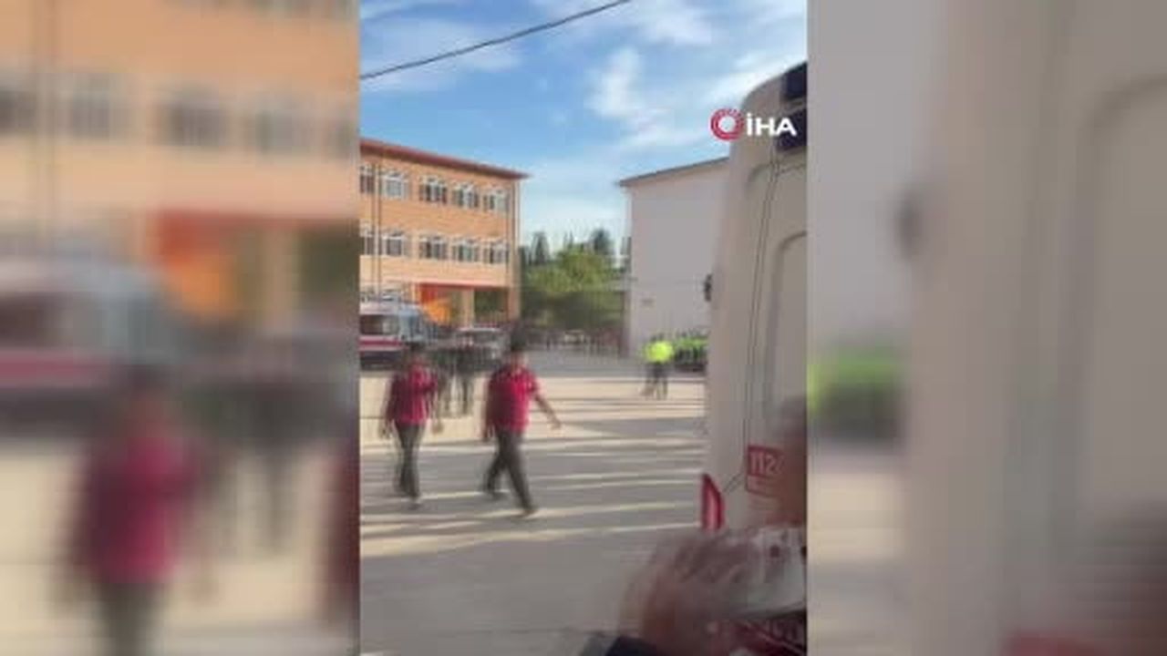 Lise önünde silahlı saldırı