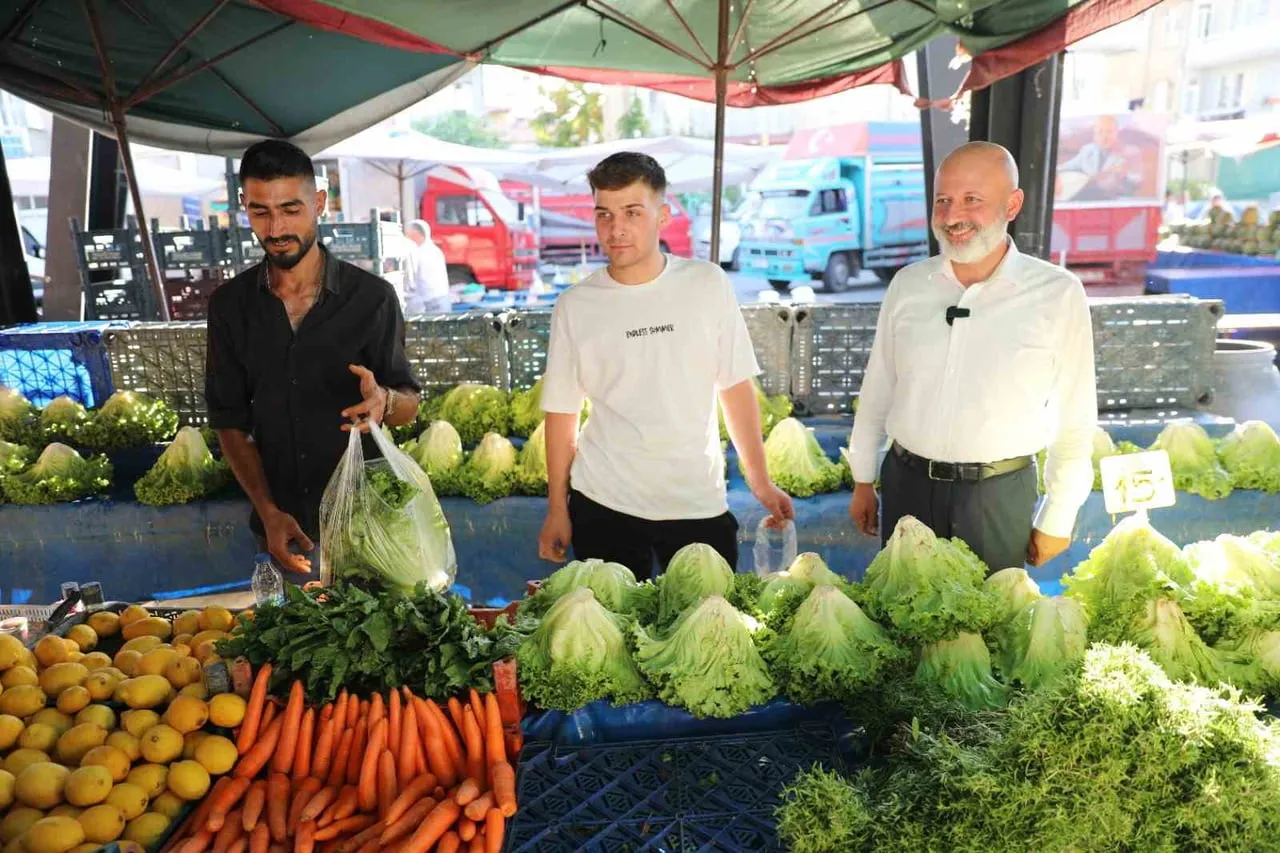 KOCASİNAN BELEDİYESİ, VATANDAŞLARIN HUZURU, GÜVENLİĞİ VE SAĞLIKLI BİR ORTAMDA ALIŞVERİŞ...