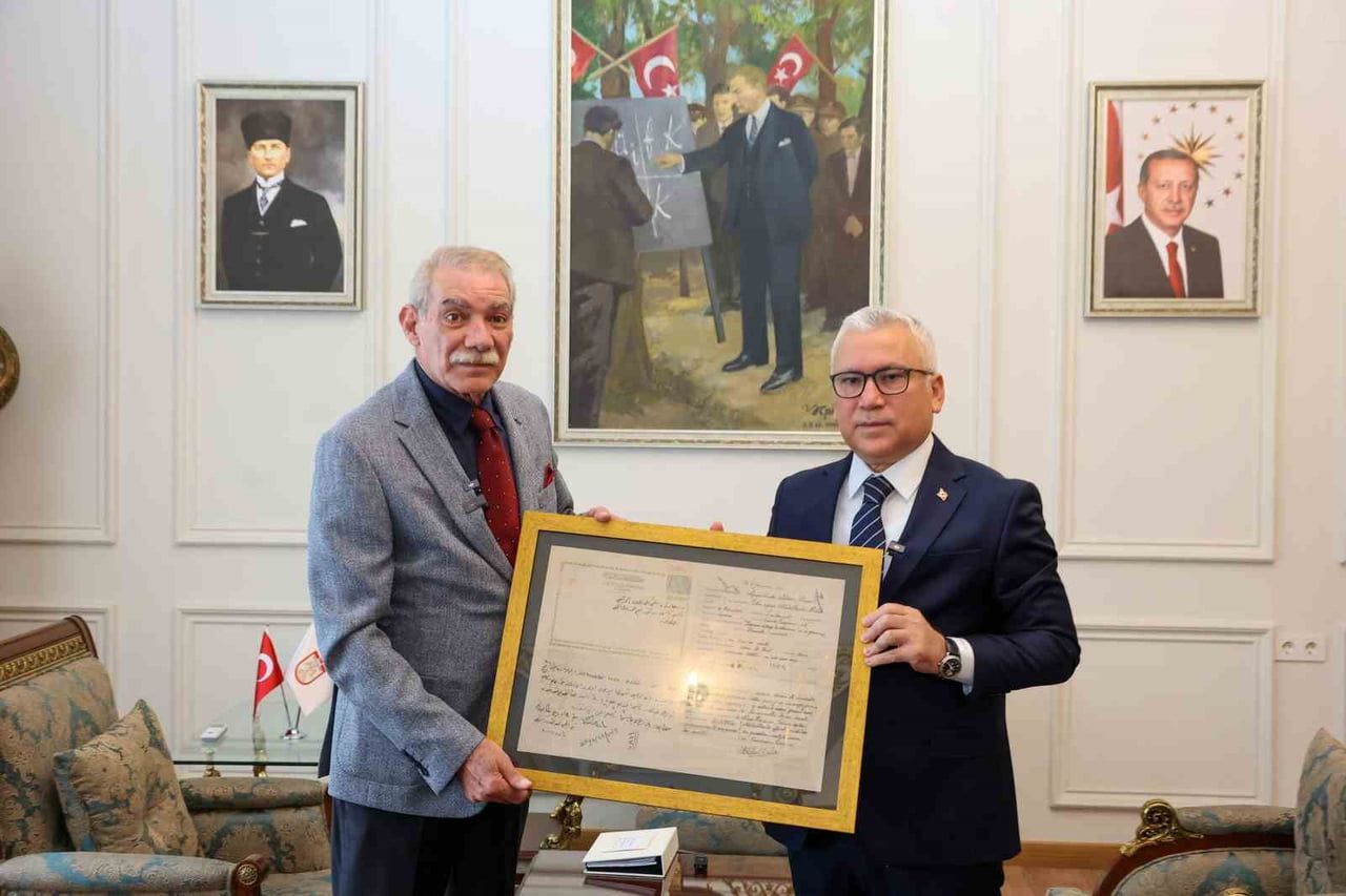 BİRİNCİ DÜNYA SAVAŞI’NDA RUSLARA ESİR DÜŞEREK SİBİRYA’YA GÖTÜRÜLEN SİVASLI SÜVARİ YÜZBAŞI...