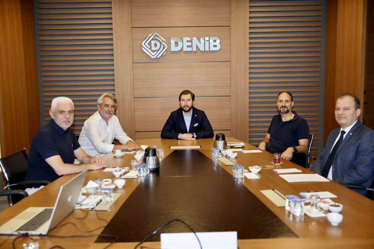 DENİZLİ İHRACATÇILAR BİRLİĞİ (DENİB), İHRACATÇI SEKTÖRLERİN ULUSLARARASI PAZARLARDAKİ REKABET...