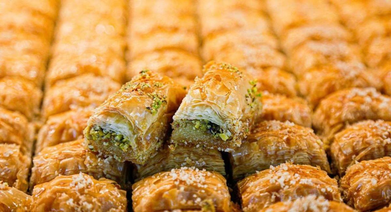 Baklava Şerbeti Nasıl Yapılır