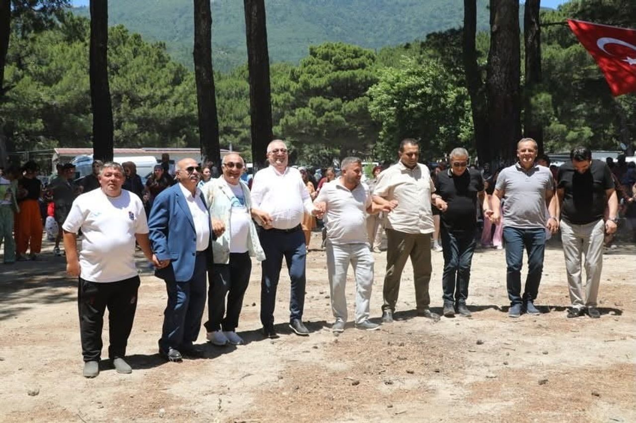 BALIKESİR’İN EDREMİT İLÇESİNDE GELENEKSEL OLARAK DÜZENLENEN 20. KAZDAĞI KARADENİZLİLER YAYLA...