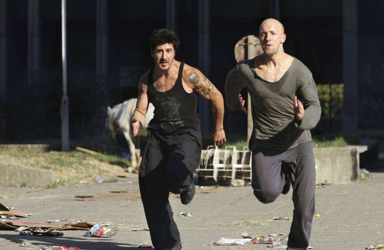 Banliyö 13 film konusu nedir
