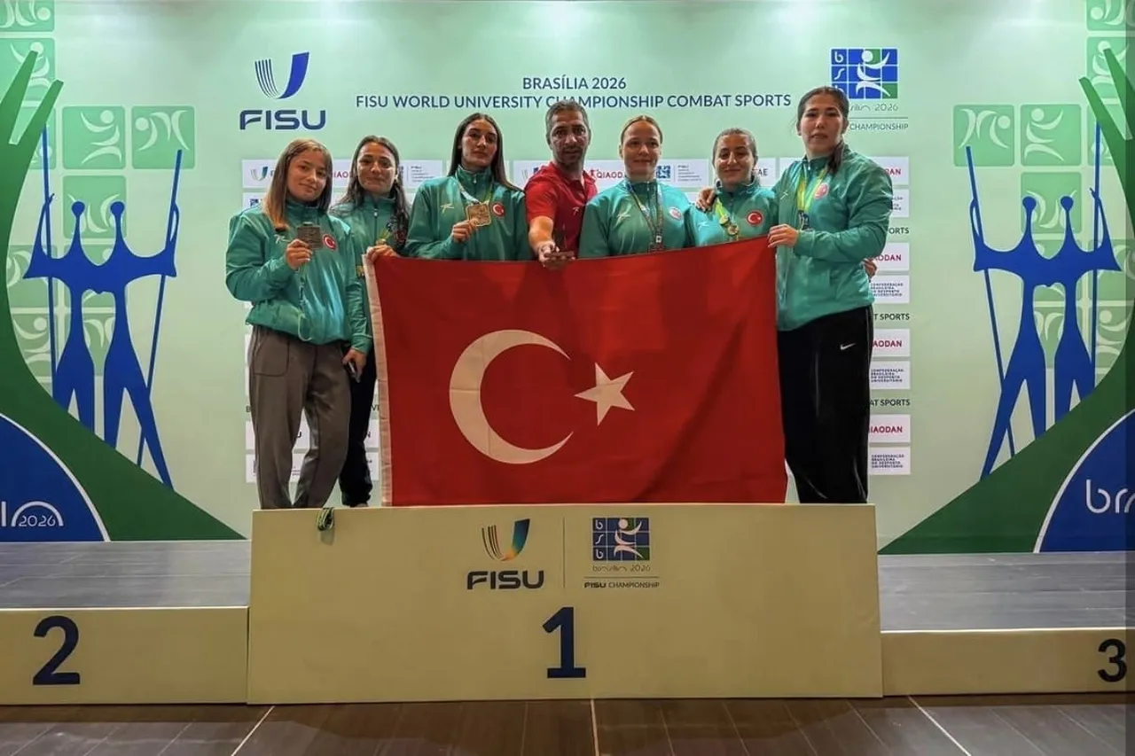 BARTIN ÜNİVERSİTESİ (BARÜ) SPOR BİLİMLERİ FAKÜLTESİ ÖĞRENCİSİ BÜKRENAZ SERT, FISU DÜNYA...