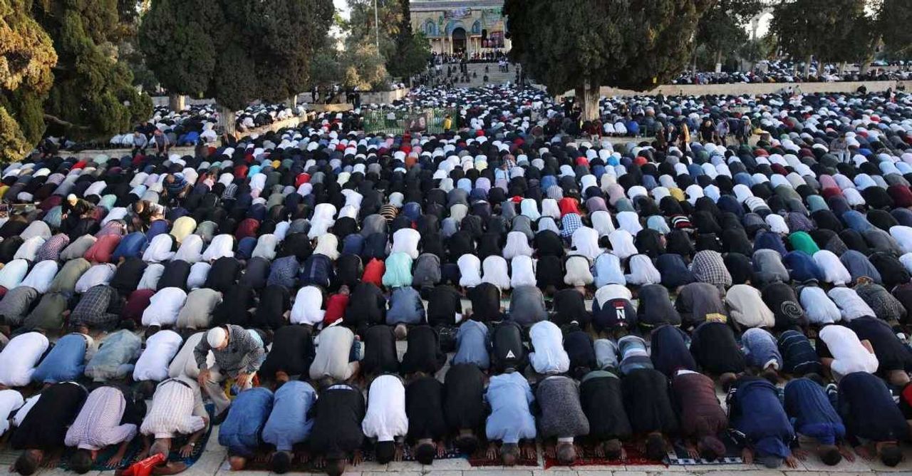 Bayram Namazı Nasıl Kılınır