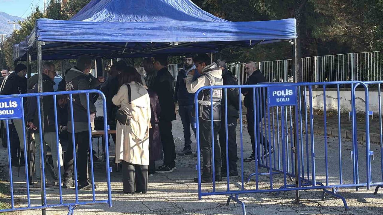 BOLU BELEDİYESİ’NE YÖNELİK YÜRÜTÜLEN SORUŞTURMA KAPSAMINDA, GÖREVDEN UZAKLAŞTIRILAN BELEDİYE...