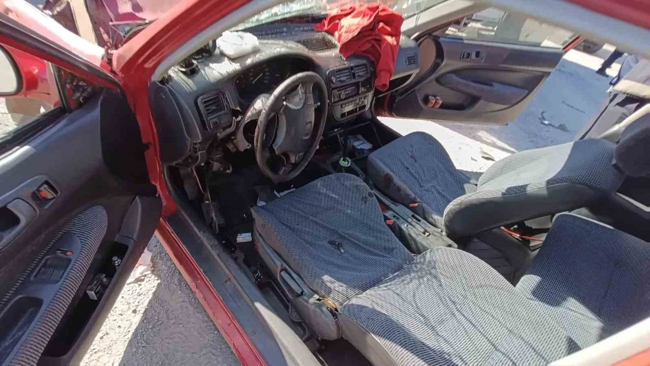 ZONGULDAK (İHA) - ZONGULDAK’IN ALAPLI İLÇESİNDE OTOMOBİLİN KAMYONETE ARKADAN ÇARPMASI SONUCU...