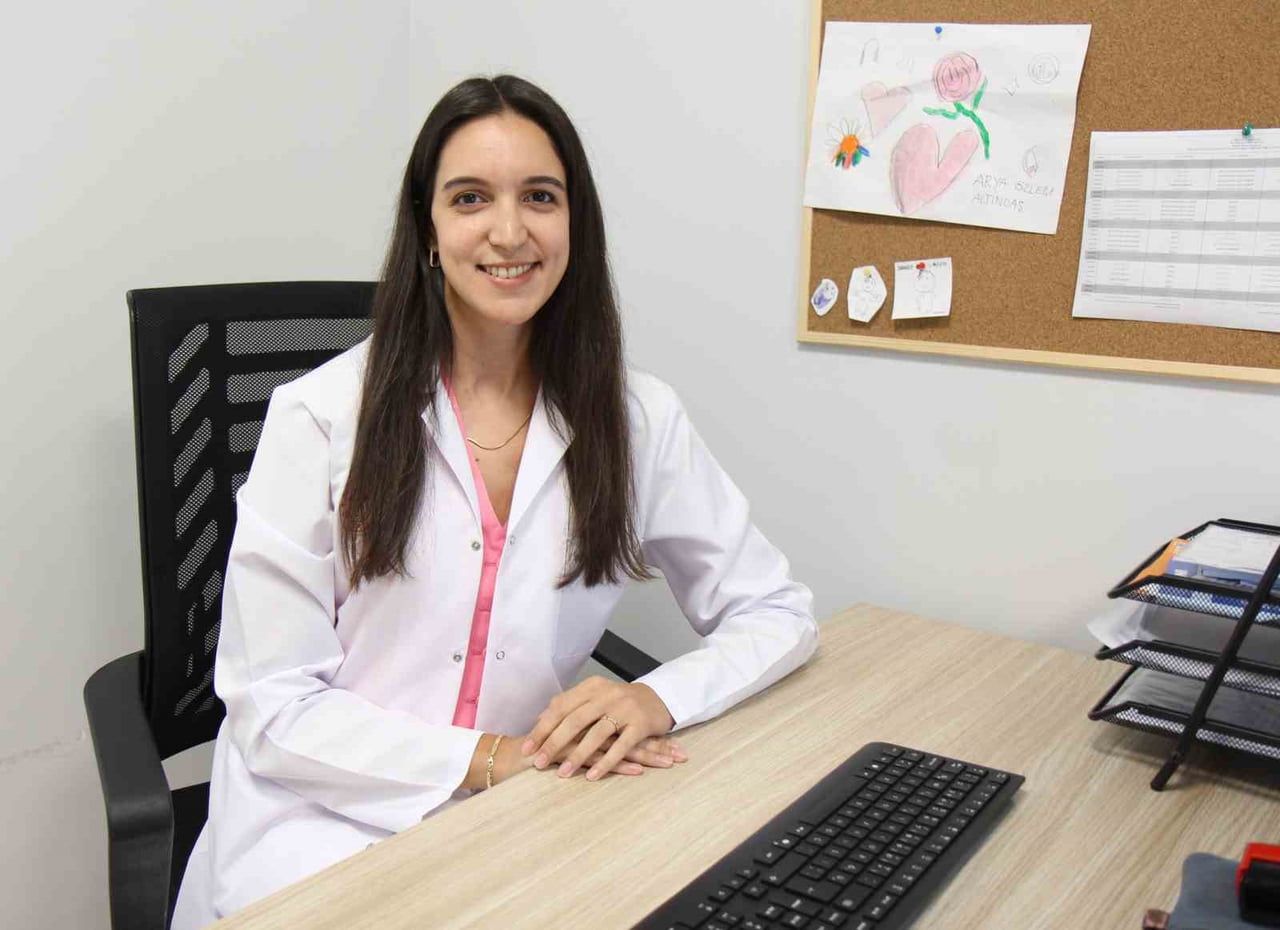 ÇOCUK VE ERGEN PSİKİYATRİ UZMANI DR. ELİF BURCU BAĞÇELİ