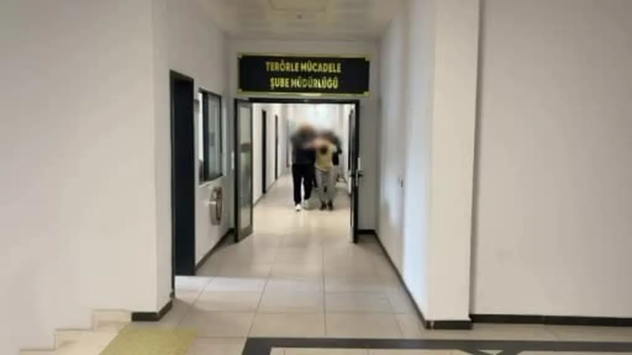 Kocaeli'de silahlı terör örgütü El Kaide operasyonu: 5 tutuklama