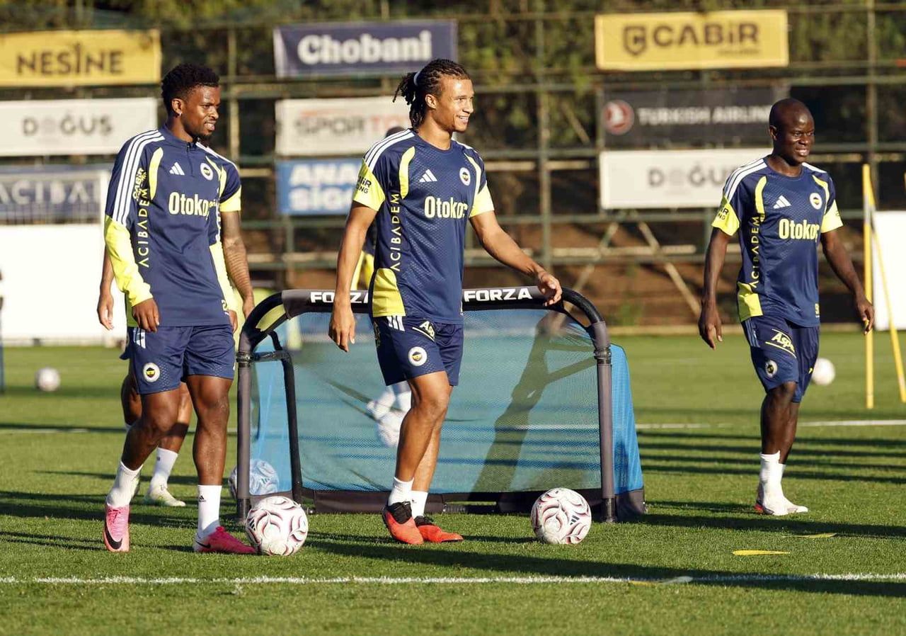 FENERBAHÇE, TRENDYOL SÜPER LİG'İN 6. HAFTASINDA EYÜPSPOR İLE YARIN EVİNDE OYNAYACAĞI MAÇIN...