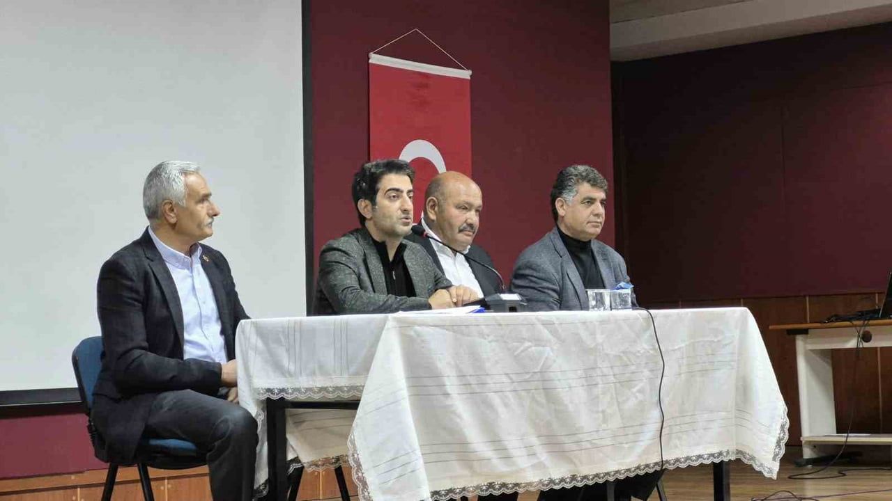 SARIKAMIŞ’TA KÖYDES TOPLANTISI DÜZENLENDİ(KARS-İHA)