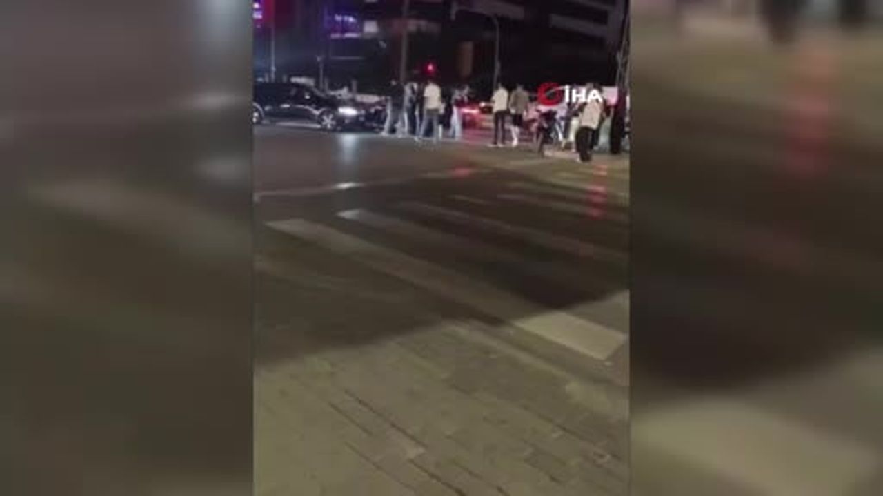 Sincan'da otomobil motosiklete çarptı: 1 yaralı