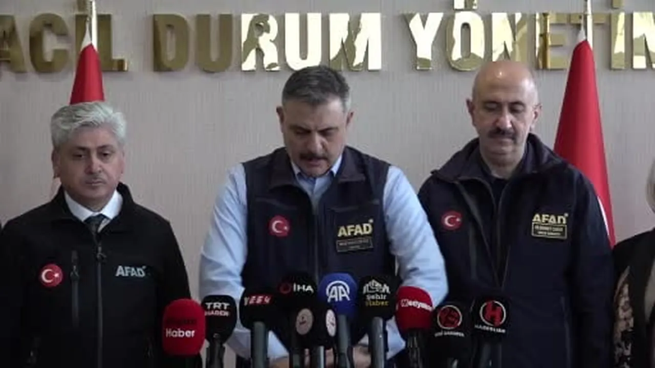 Bakan Çiftçi: "Tüm Türkiye'de 60 bin personelimiz görevi başında"