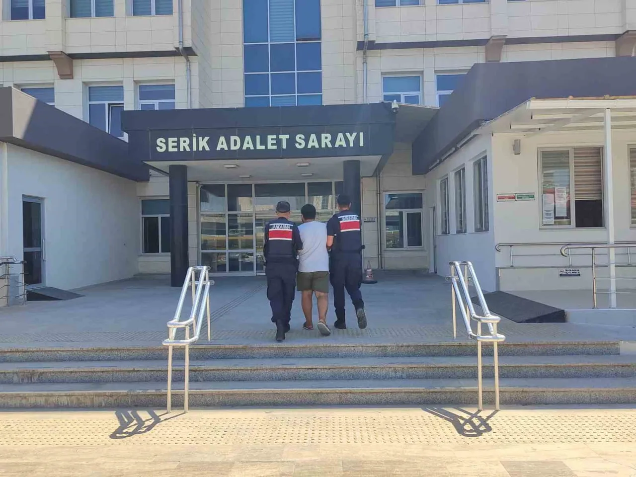 SERİK’TE ‘SMA’ İDDİASIYLA PARA TOPLAMA GİRİŞİMİNE TUTUKLAMA