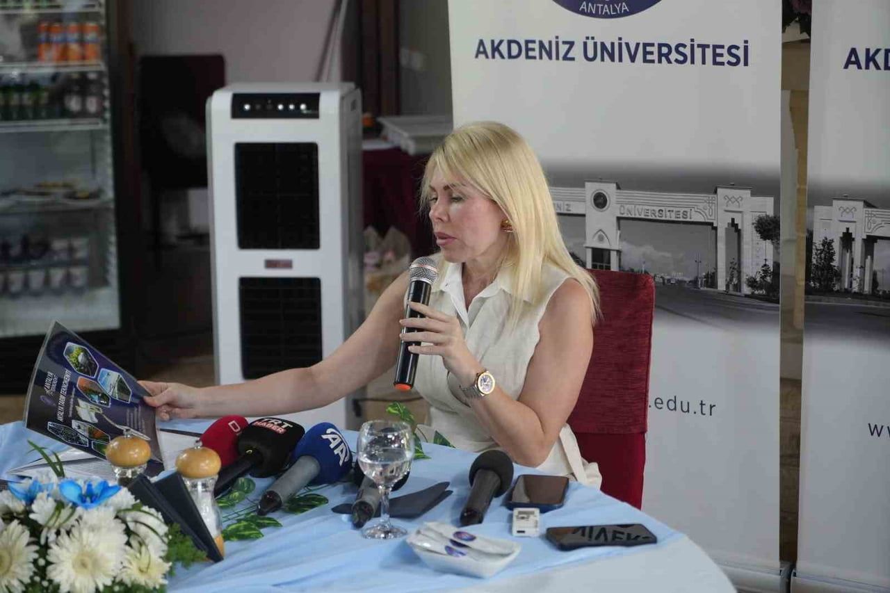 ÖZLENEN ÖZKAN AÇIKLAMALARDA BULUNDU