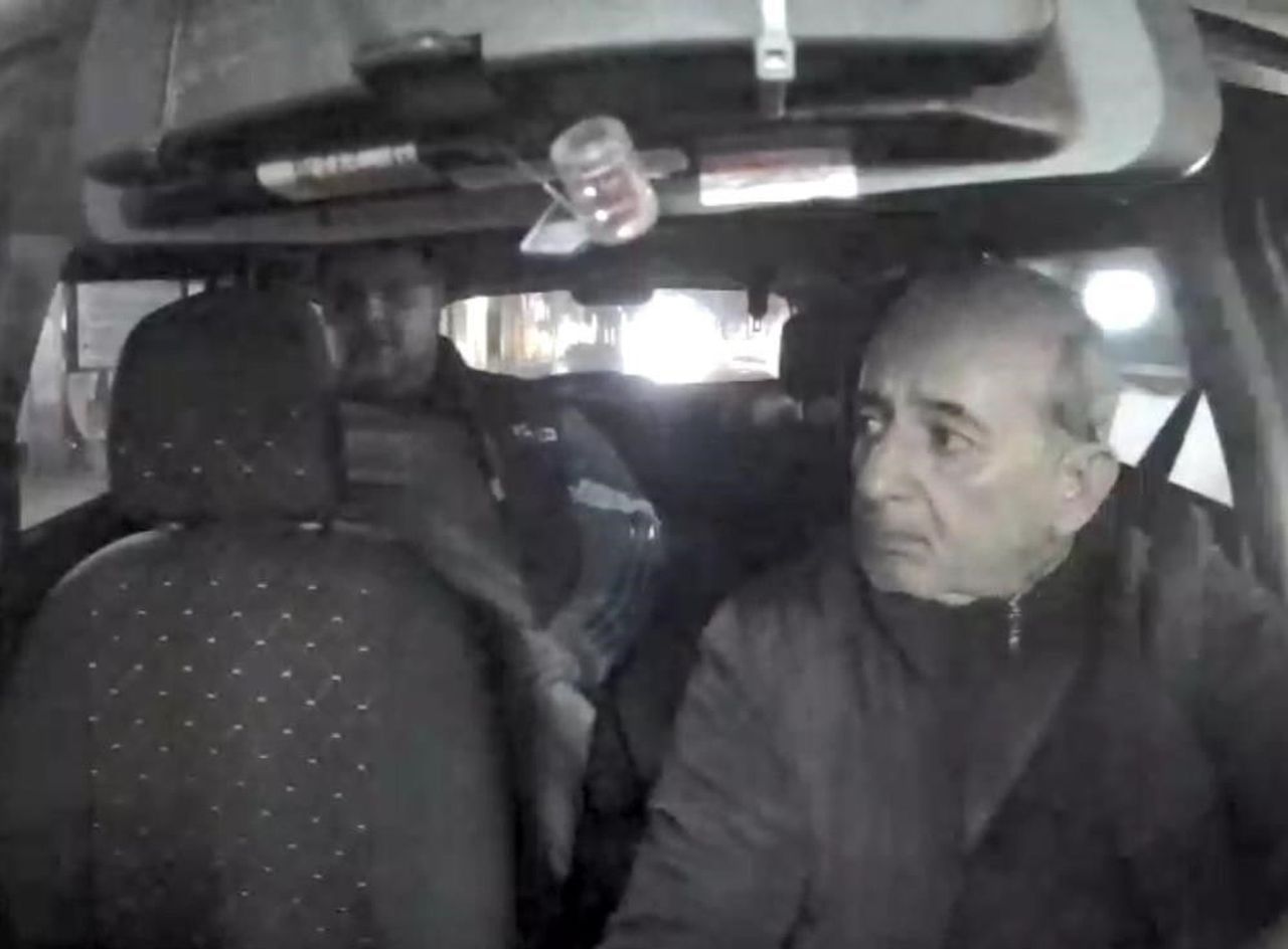 İZMİR’İN KONAK İLÇESİNDE ARACINA BİNEN YOLCU TARAFINDAN TABANCAYLA VURULARAK ÖLDÜRÜLEN TAKSİ...
