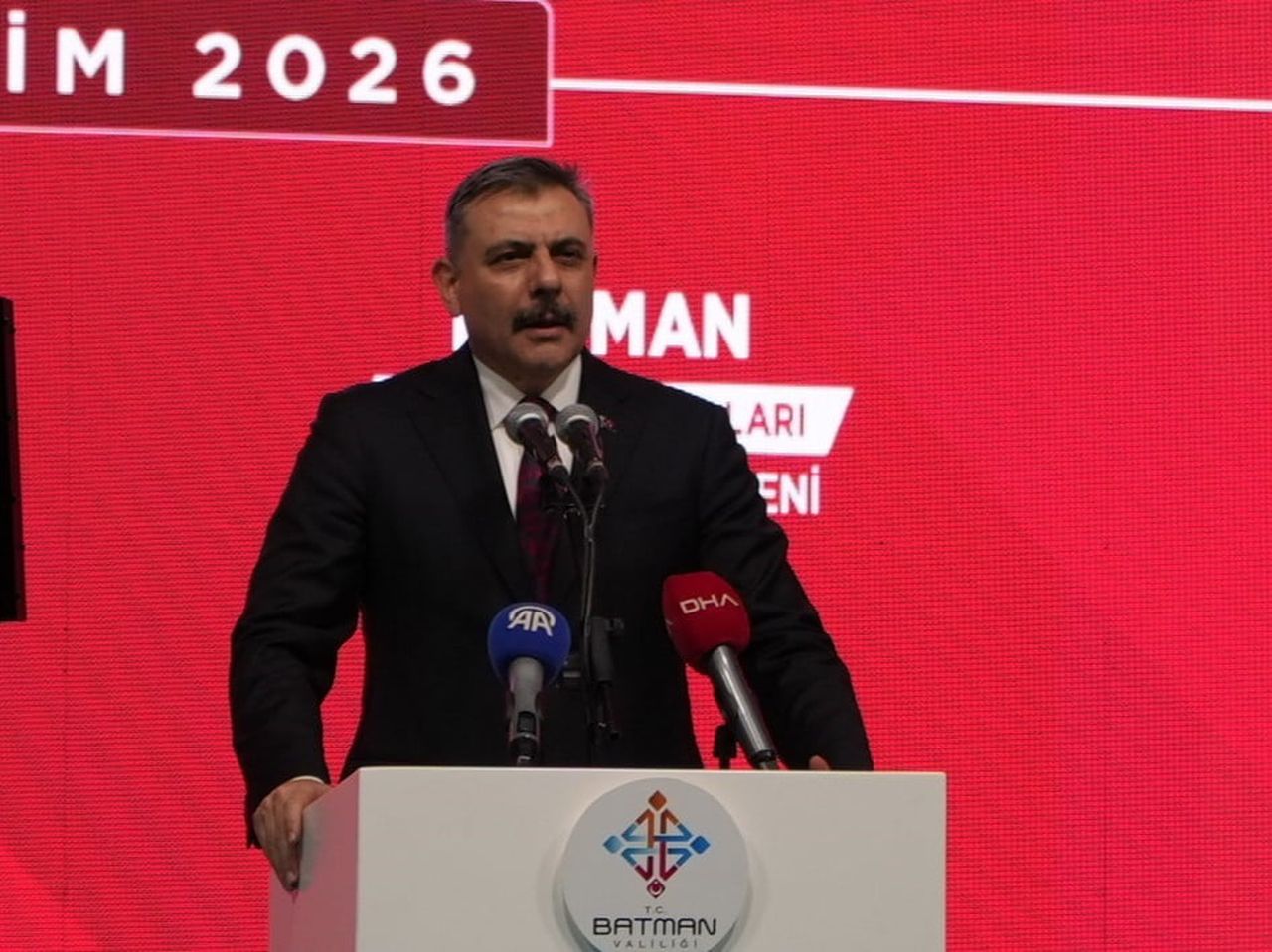 İÇİŞLERİ BAKANI MUSTAFA ÇİFTÇİ, BATMAN’DA SİVİL TOPLUM MERKEZİ’NDE DÜZENLENEN TOPLU AÇILIŞ...
