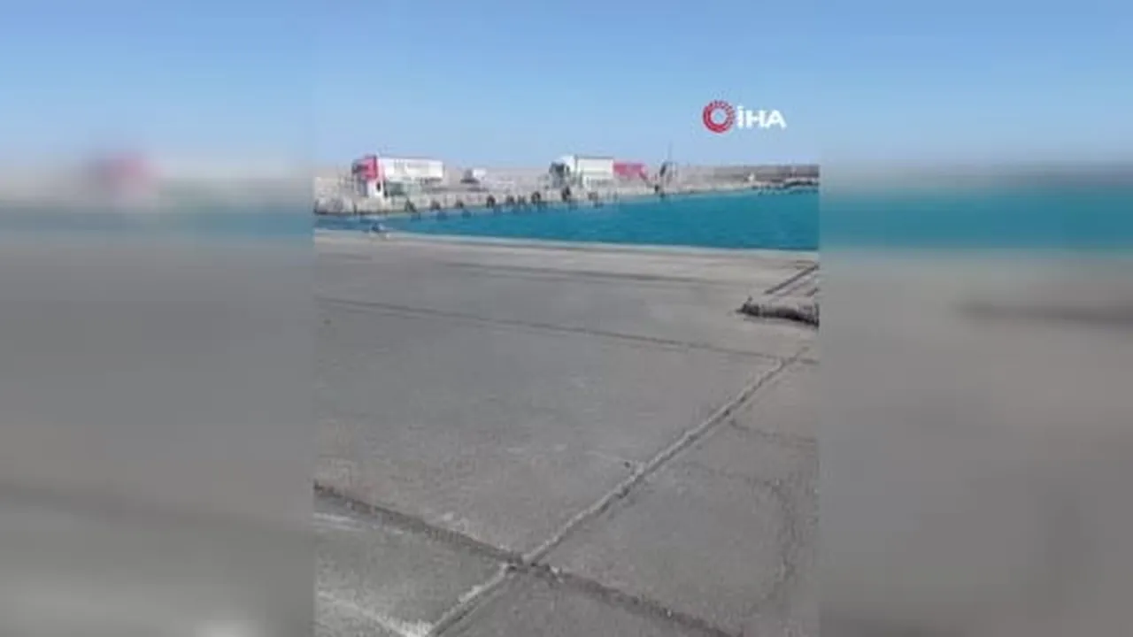 Batan gemide kaybolan kardeşlerden geriye gemiye binmeden önce eşine çektiği görüntüler...
