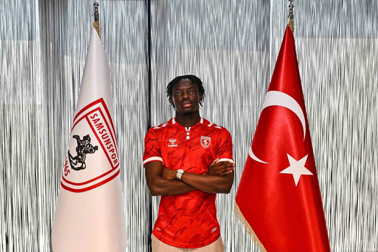SAMSUNSPOR’UN YENİ TRANSFERİ ANTOİNE SEKONGO, “SAMSUNSPOR’DA OLMAK BENİM İÇİN BÜYÜK BİR GURUR”...