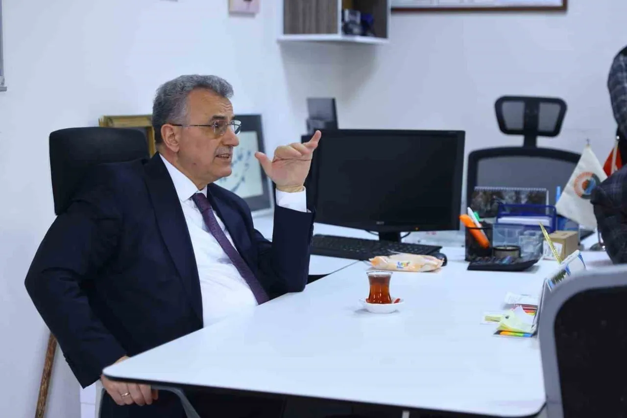 BELEDİYE BAŞKANI İHSAN KURNAZ