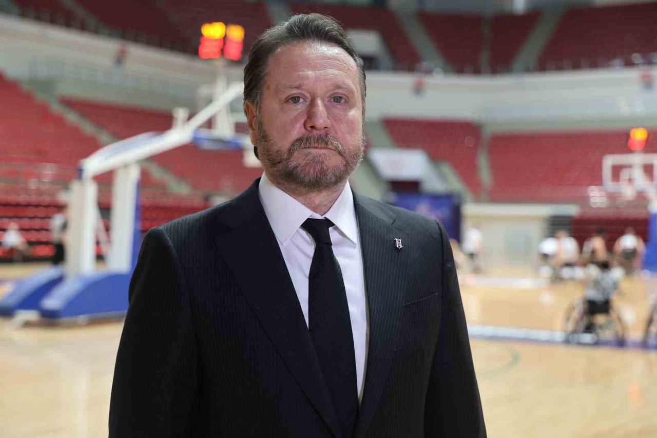 BEŞİKTAŞ GENEL SEKRETERİ UĞUR FORA