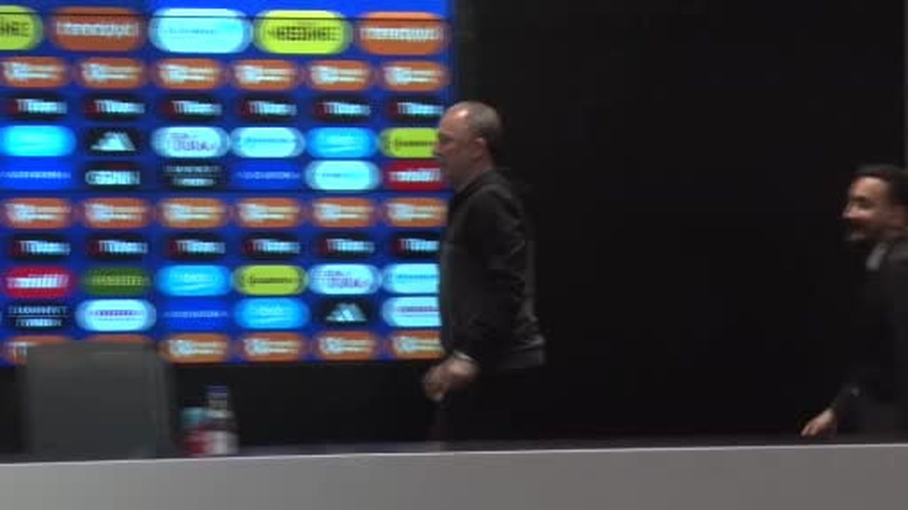 Beşiktaş Teknik Direktörü Sergen Yalçın, sezon başındaki kadroyu kendisinin kurmadığını...