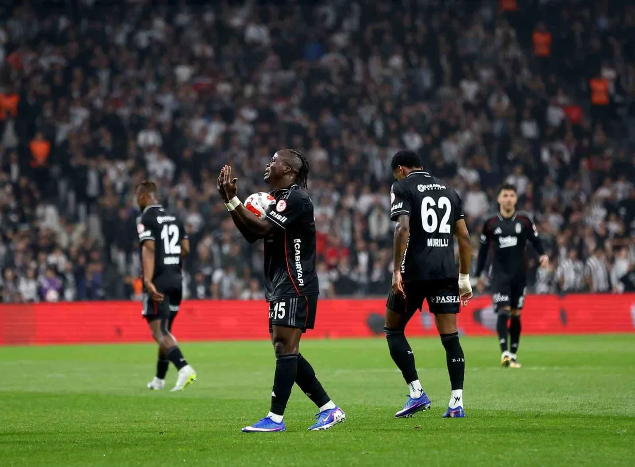 BEŞİKTAŞ, TRENDYOL SÜPER LİG’DE 2025-2026 SEZONUNU 60 PUANLA DÖRDÜNCÜ SIRADA TAMAMLADI.