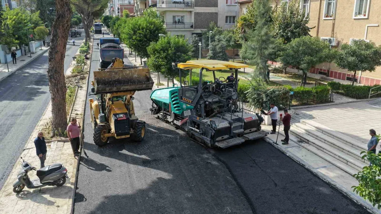 MANİSA BÜYÜKŞEHİR BELEDİYESİ, SALİHLİ’DE NAMIK KEMAL VE ŞEHİTLER MAHALLELERİNİ BİRBİRİNE BAĞLAYAN...