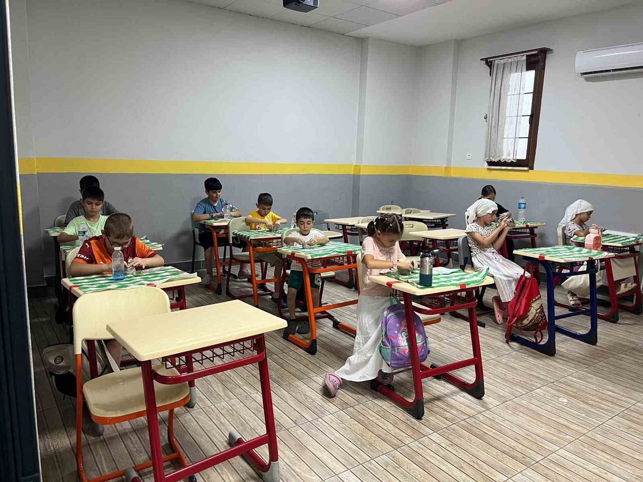 BAŞİSKELE'DE HAYATA GEÇİRİLEN "GENC-İ ÂLÂ GENÇLİK MODELİ" KAPSAMINDA ÇOCUK VE GENÇLERE YÖNELİK...