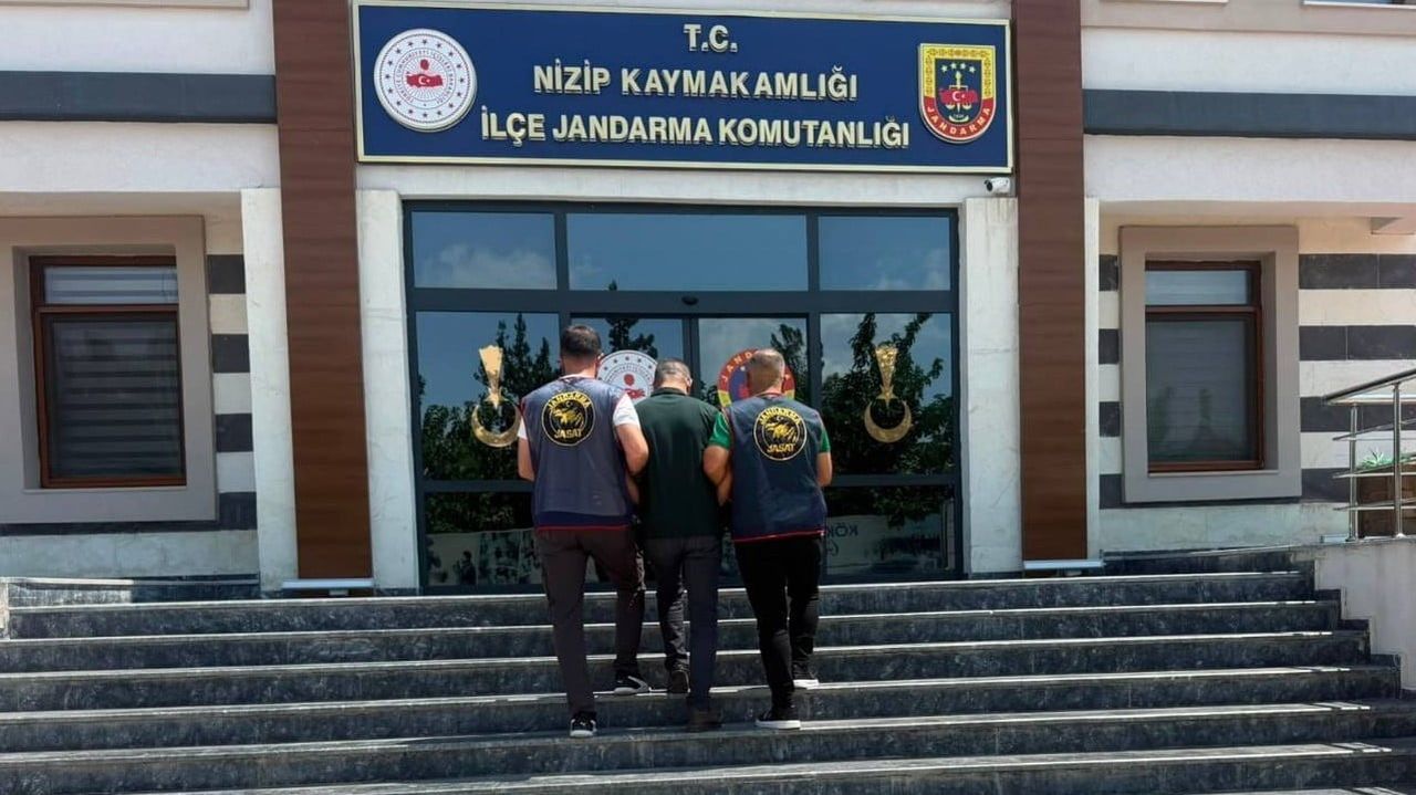 KESİNLEŞMİŞ 10'AR YIL CEZAYLA ARANAN 2 ŞAHIS YAKALANDI