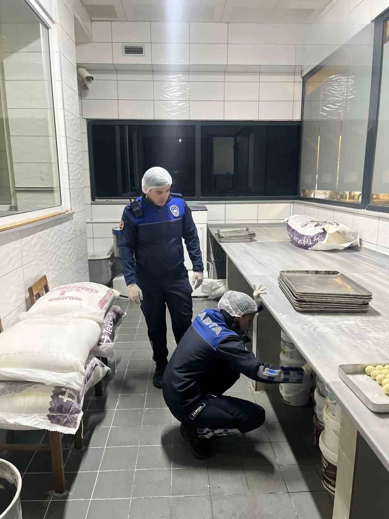 MARMARİS BELEDİYESİ ZABITA MÜDÜRLÜĞÜ EKİPLERİ, HALK SAĞLIĞINI KORUMAK VE VATANDAŞLARIN GÜVENİLİR...