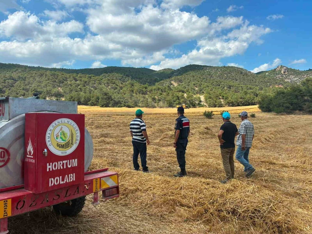BİÇERDÖVER OPERATÖRLERİNE YANGIN UYARISI