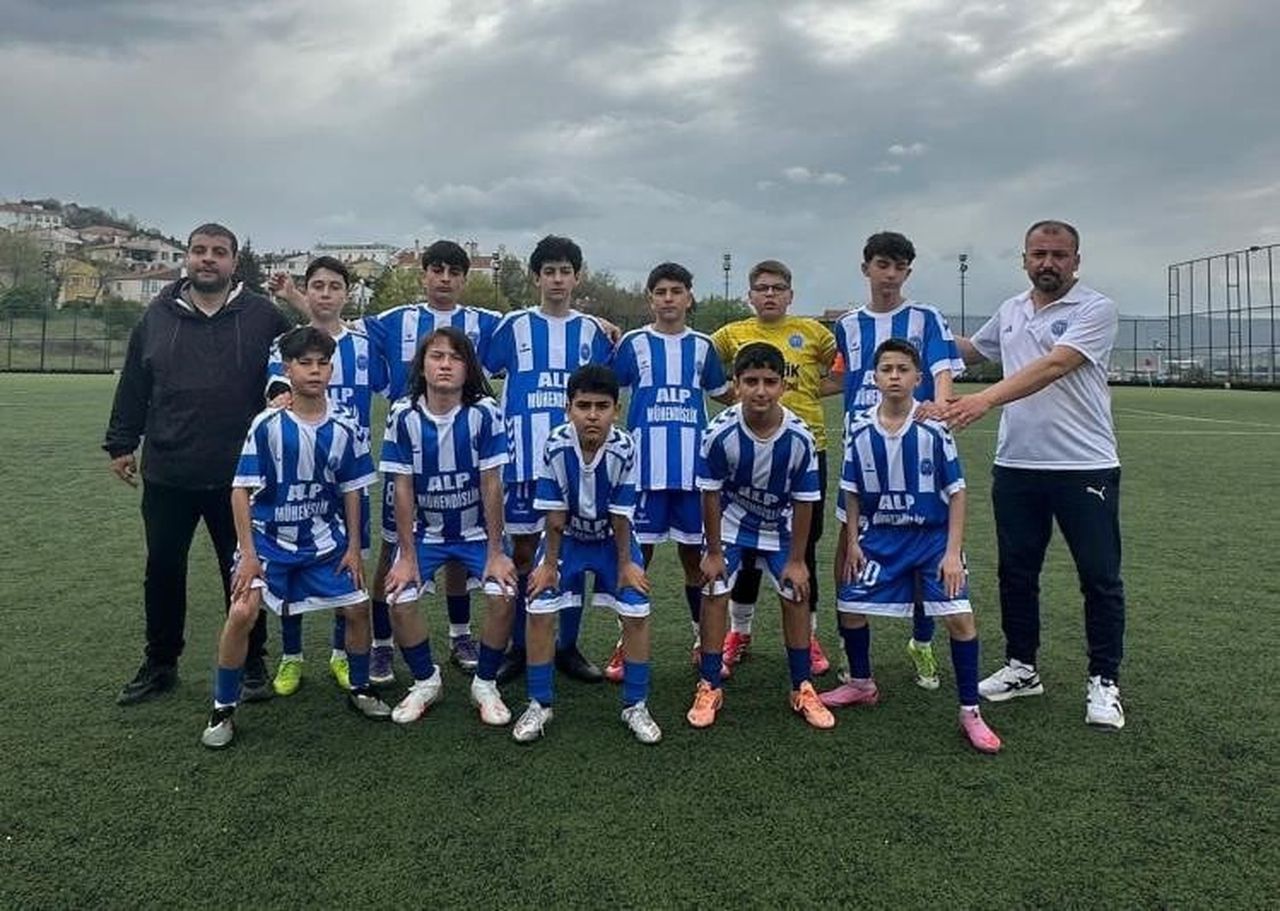 BİLECİK U13 GENÇLER LİGİ'NDE 5'İNCİ HAFTA GERİDE KALDI