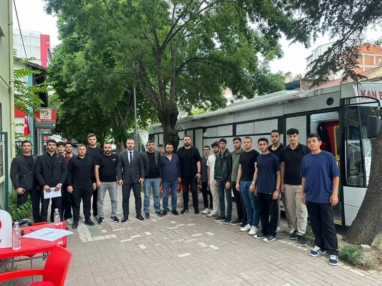 BİLECİK ÜLKÜ OCAKLARINDAN KAN BAĞIŞI SEFERBERLİĞİ