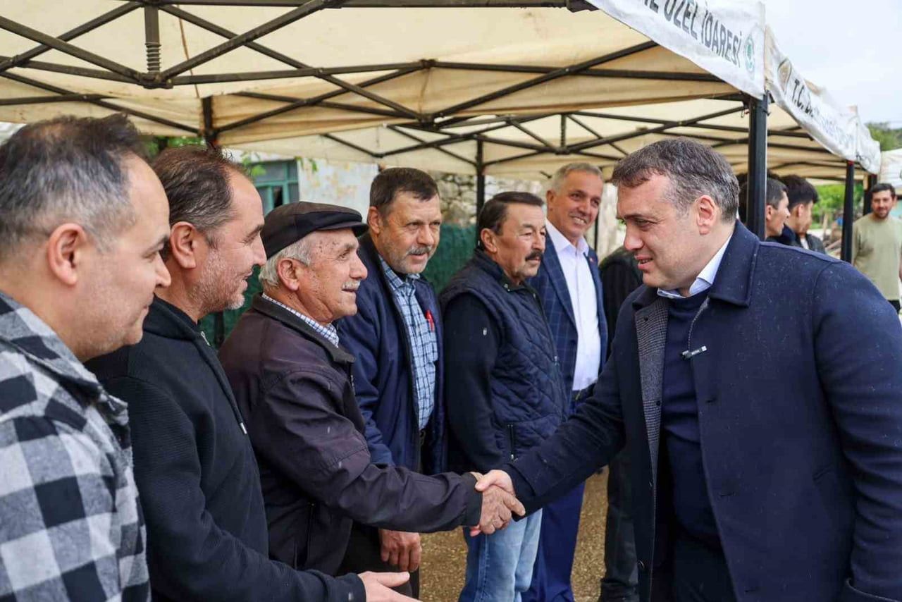 BİLECİK VALİSİ FAİK OKTAY SÖZER, KURUM MÜDÜRLERİYLE BİRLİKTE HIDIRELLEZ ŞENLİĞİNE OTOBÜSLE...