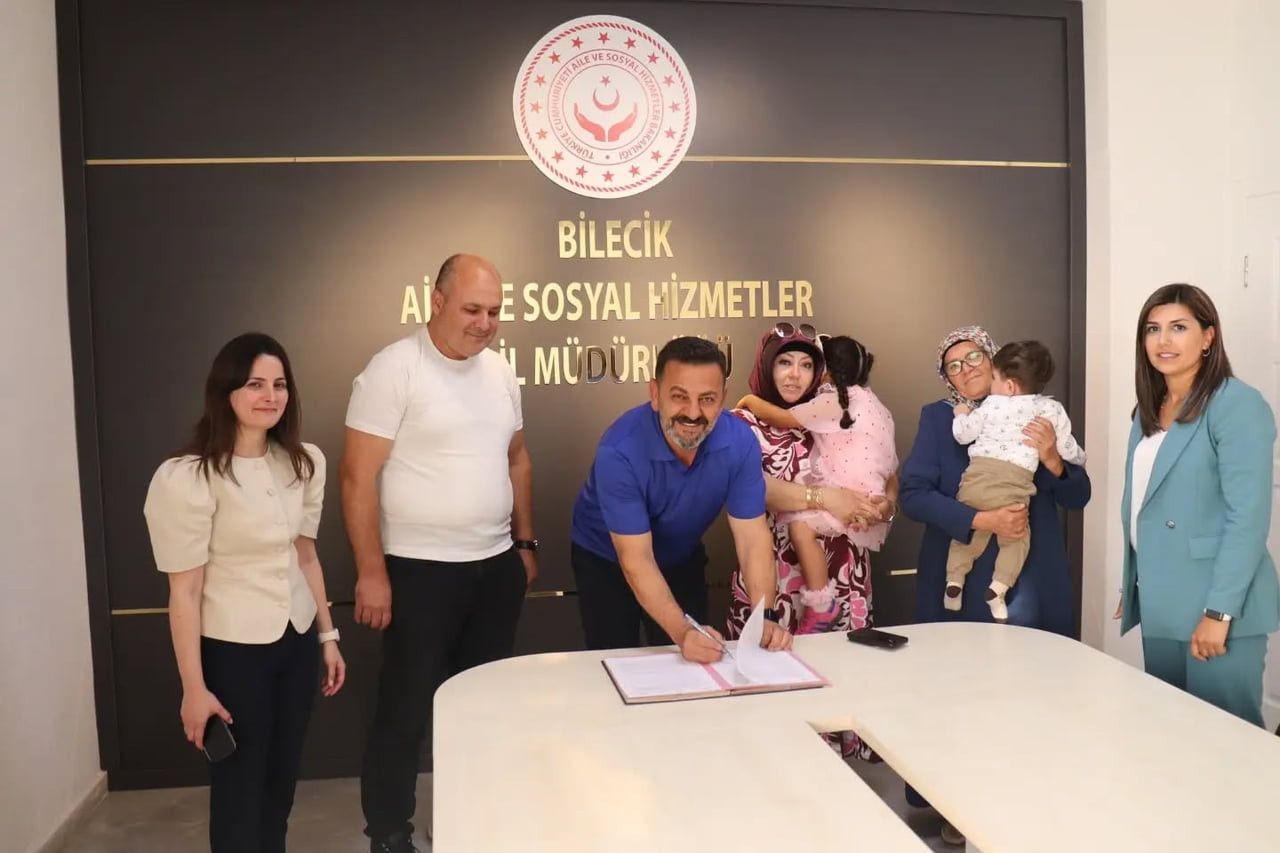 BİLECİK'TE KORUYUCU AİLE SÖZLEŞMESİ İMZALANDI