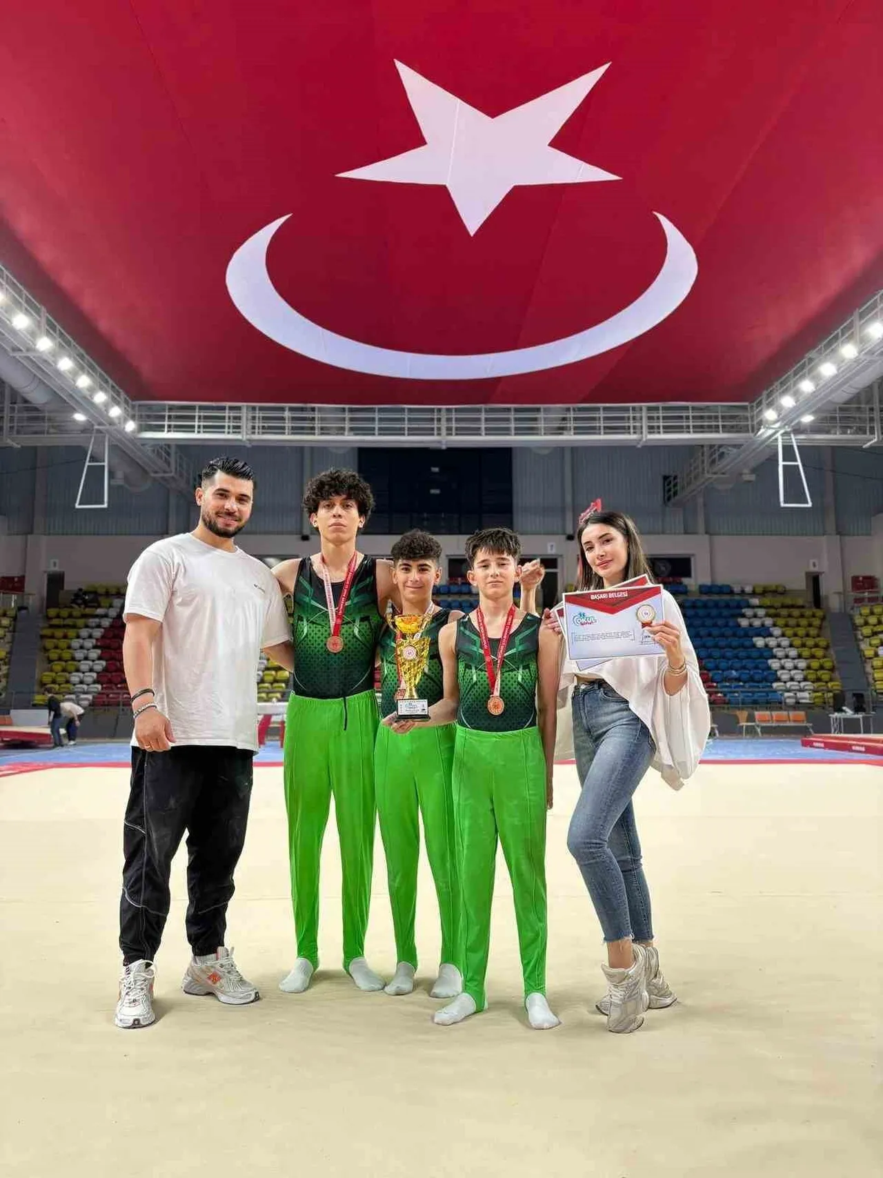 BOLU’DA DÜZENLENEN ARTİSTİK CİMNASTİK OKUL SPORLARI TÜRKİYE ŞAMPİYONASI’NDA, KAYSERİ’Yİ TEMSİL...