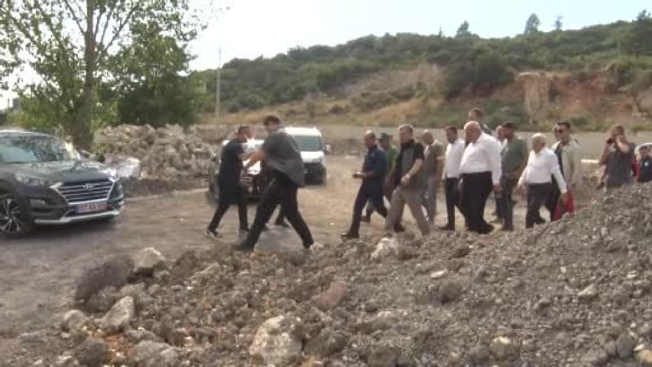 Antalya Valisi Hulusi Şahin, orman yangınına ilişkin açıklamalarda bulundu
