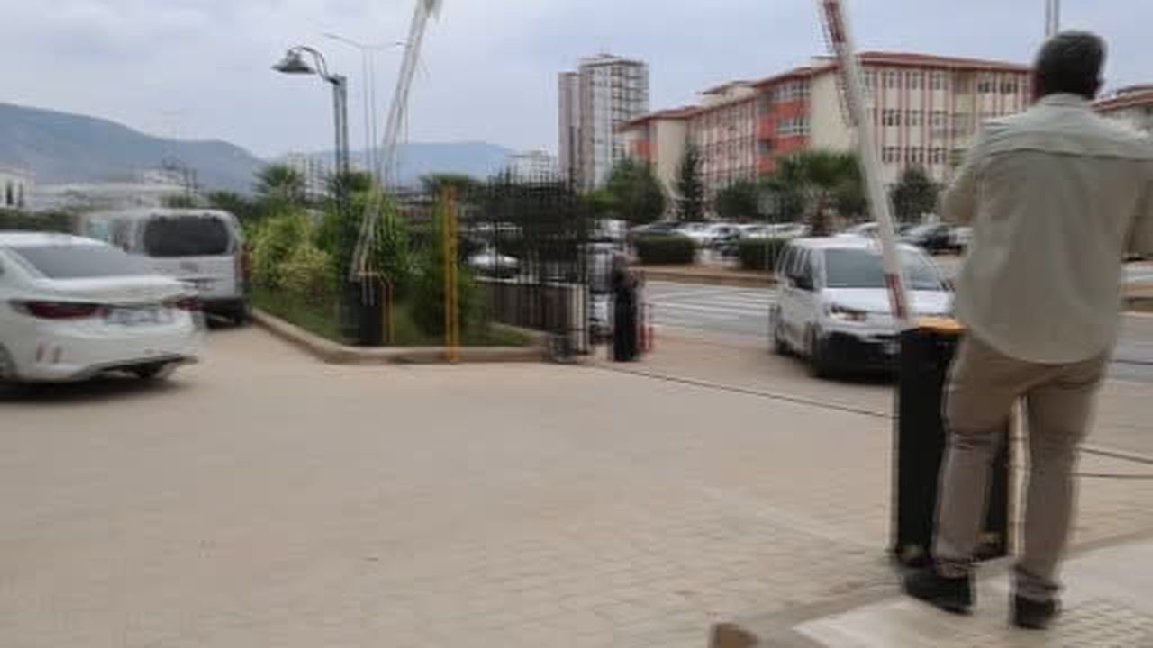 Kozan’da silahla yaralama ve tehdit suçlamasıyla 2 şüpheli tutuklandı