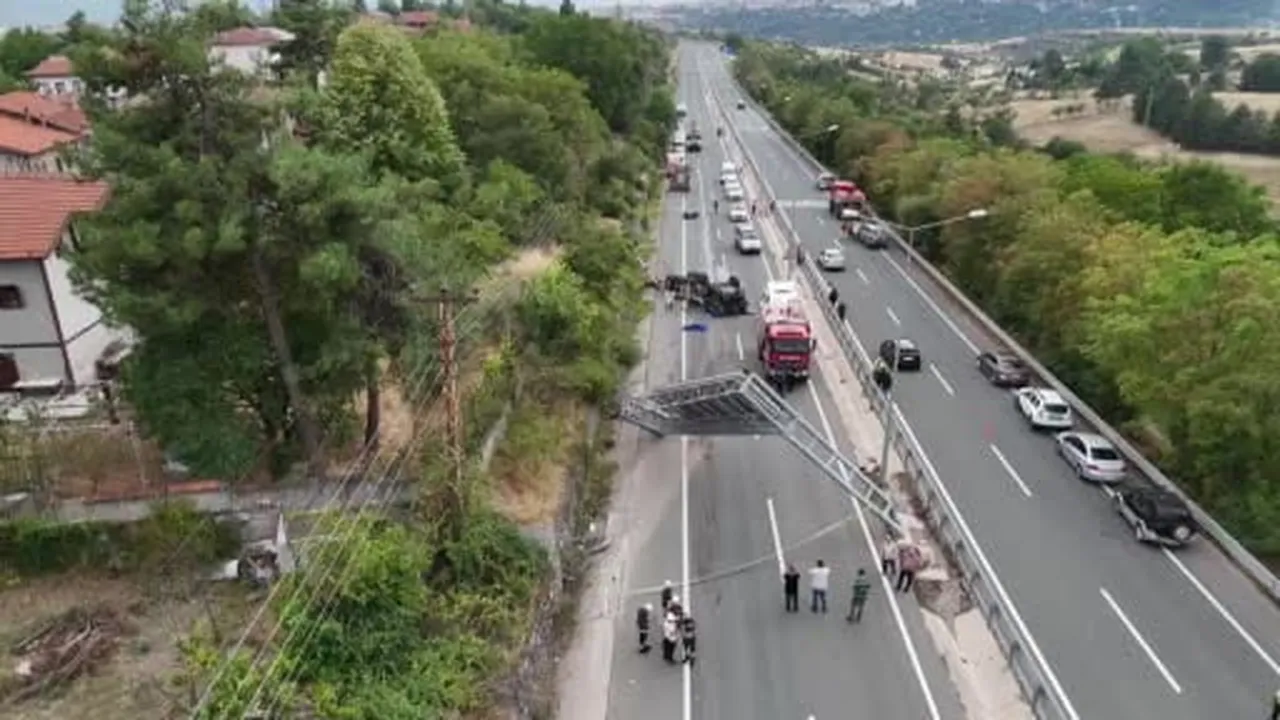 Karabük-Bartın yolunda feci kaza: 2 kişi öldü