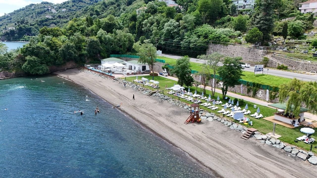 DÜZENLEMELERİN YAPILDIĞI AKTAŞ PLAJI