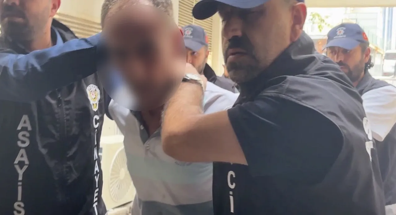 MİLLETVEKİLİ MELİH MERİÇ'İ BIÇAKLAYAN SEYDİ AHMET KELEŞ VE DİĞER 4 ZANLI ADLİYEYE SEVK...