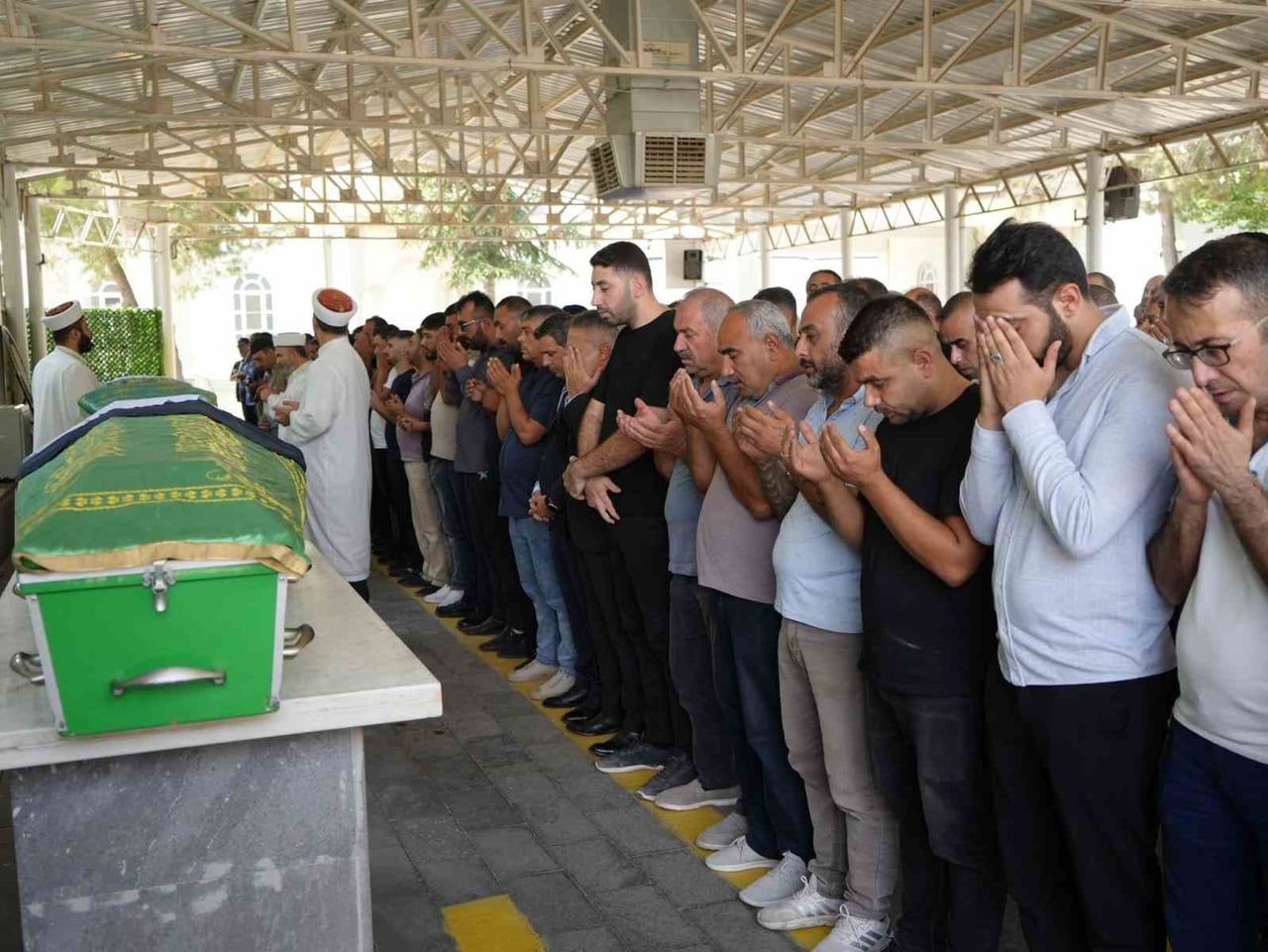 NİSA TÖRER’İN CENAZESİ, MEMLEKETİ GAZİANTEP’TE GÖZYAŞLARI ARASINDA SON YOLCULUĞUNA...